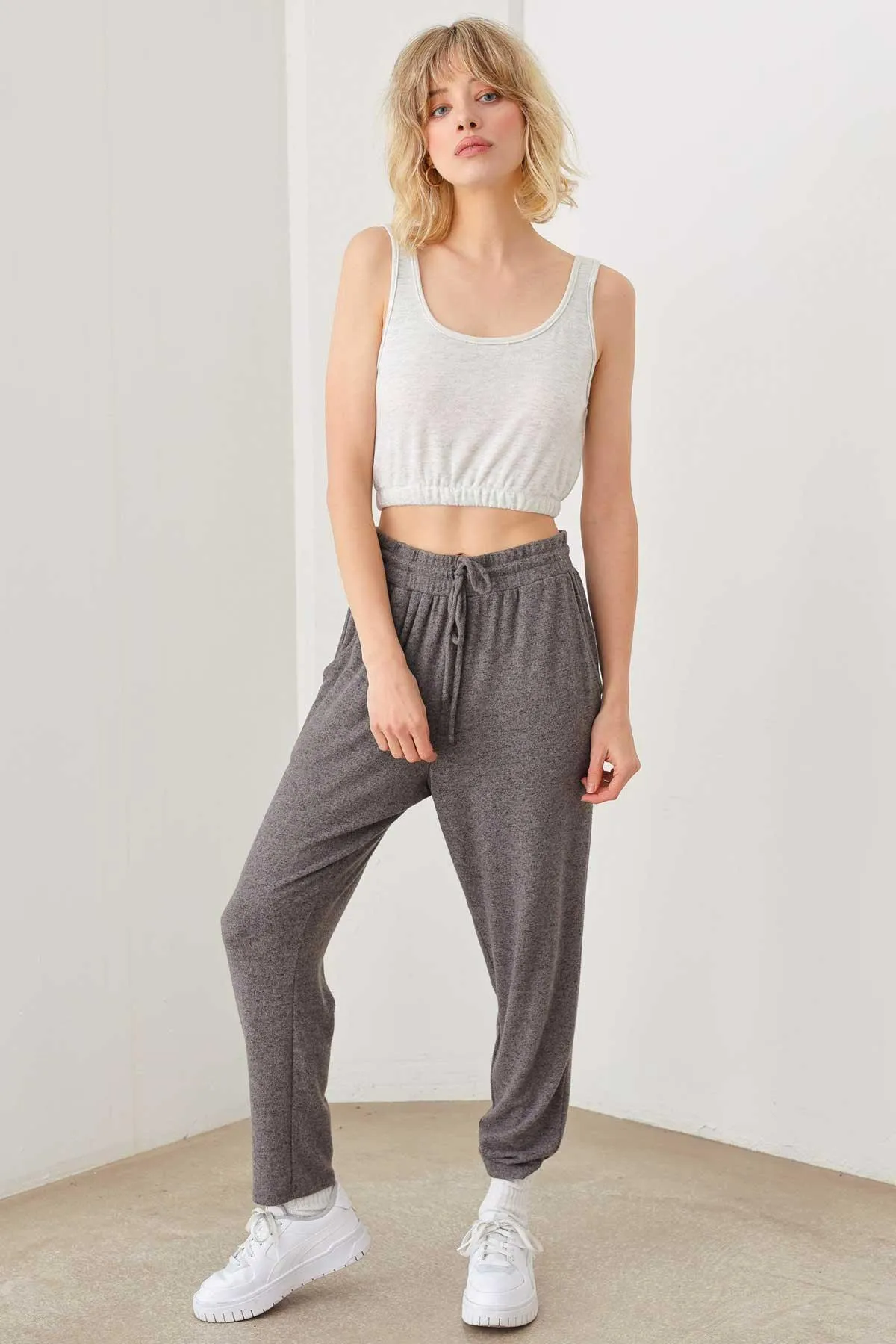 Active Elastic Waist Band Sleeveless Cropped Tank Top