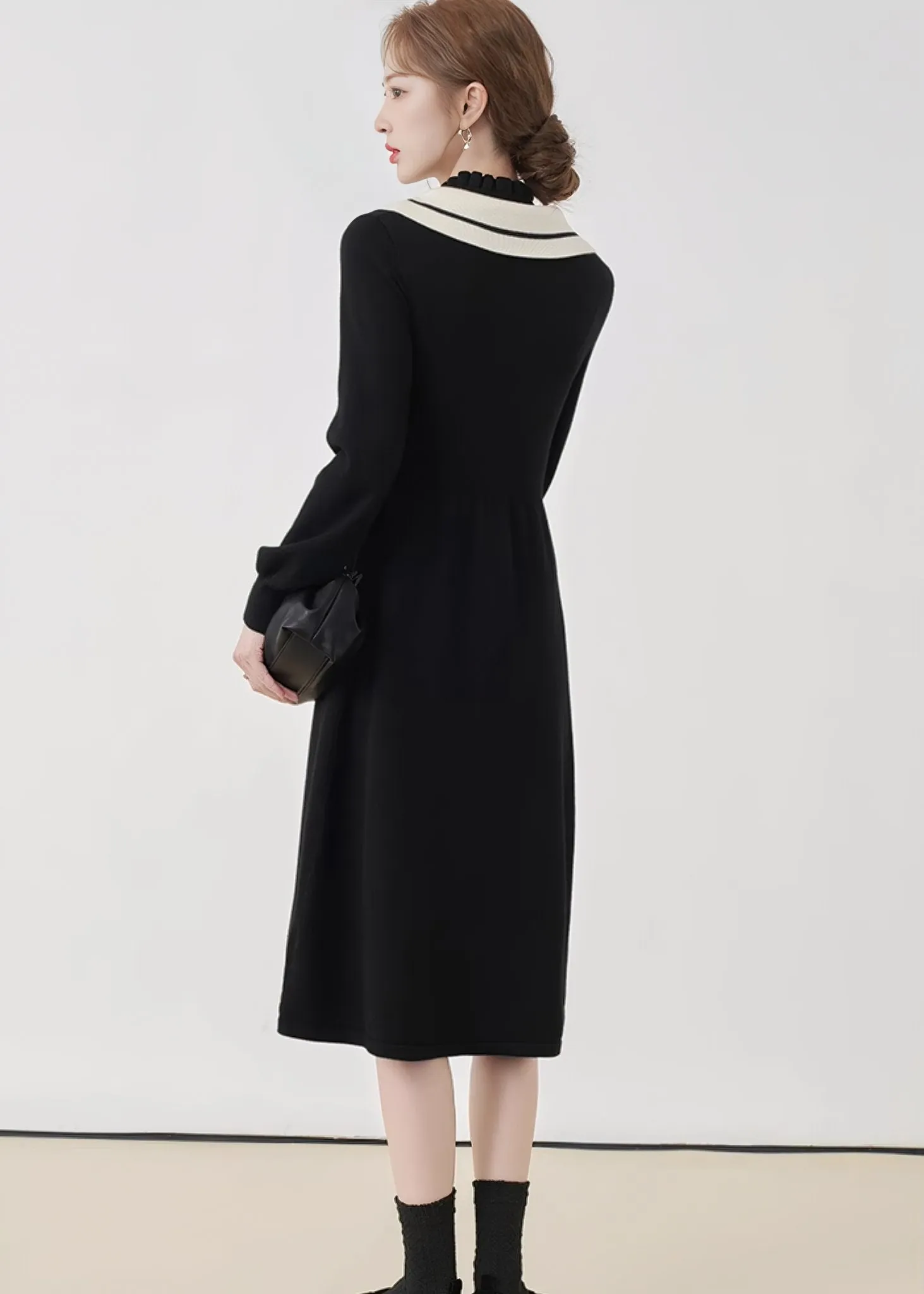 LAYERED KNIT FLARE DRESS