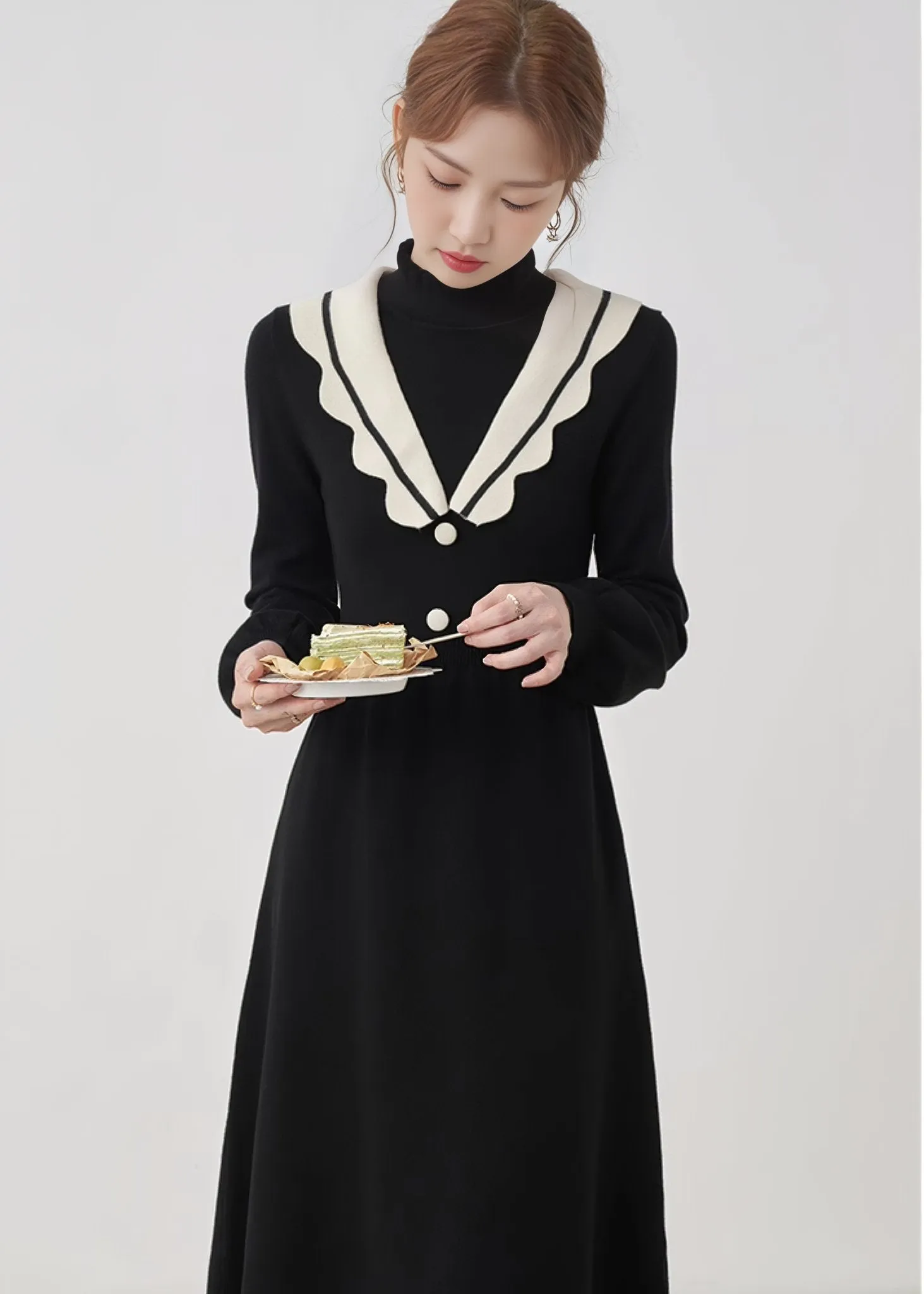 LAYERED KNIT FLARE DRESS