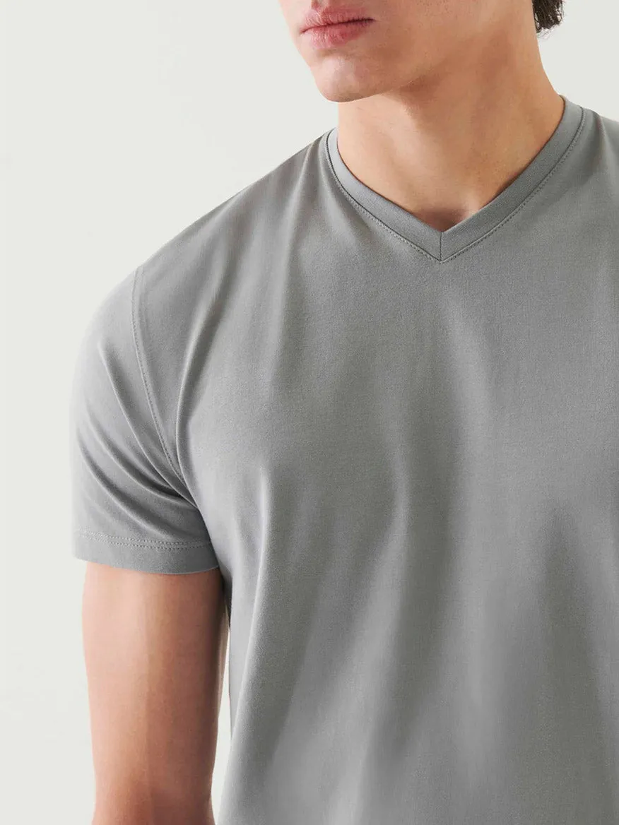 Patrick Assaraf Pima Cotton Stretch V-Neck T-Shirt in Seafoam