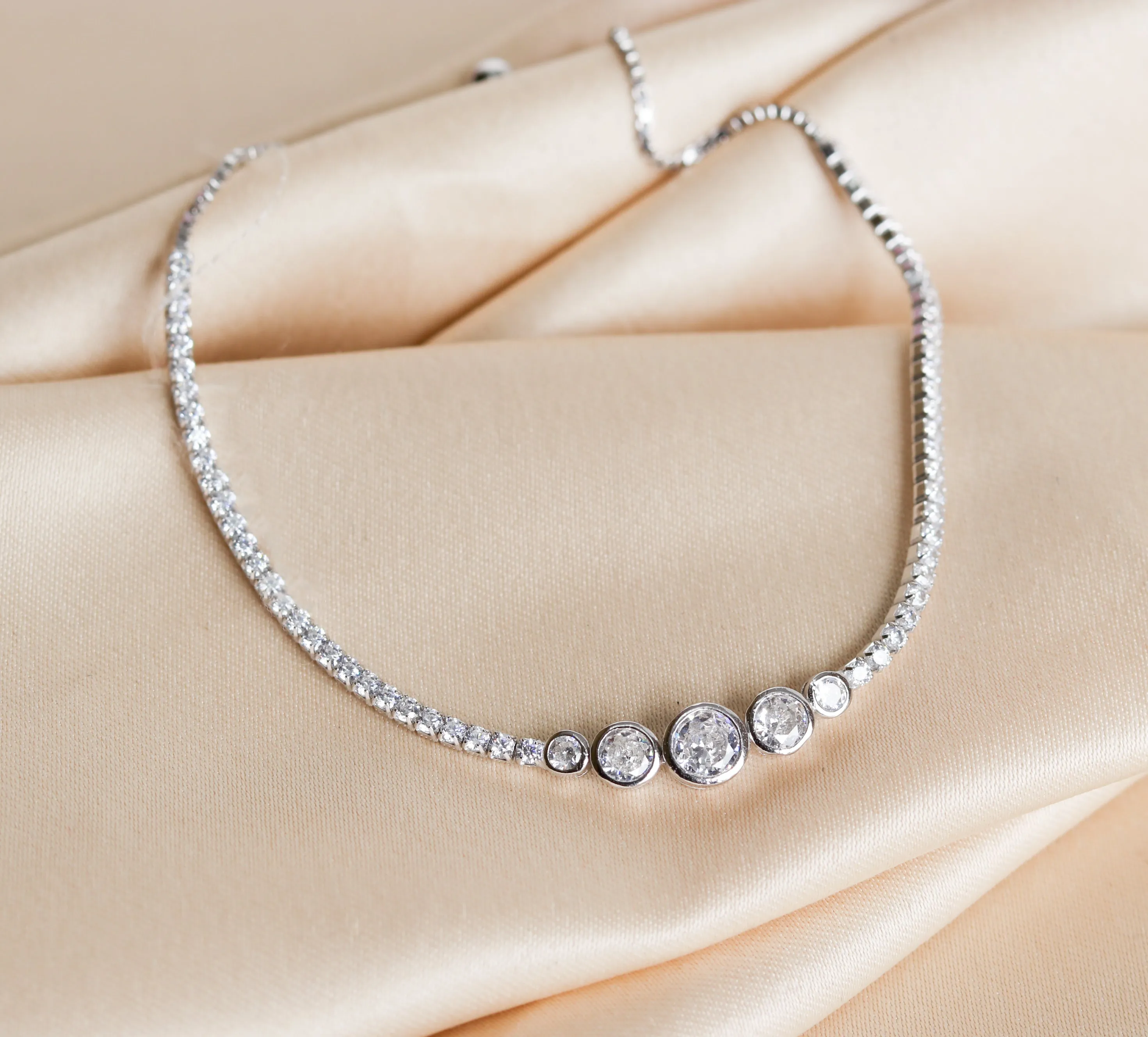 Silver Elegant Bracelet